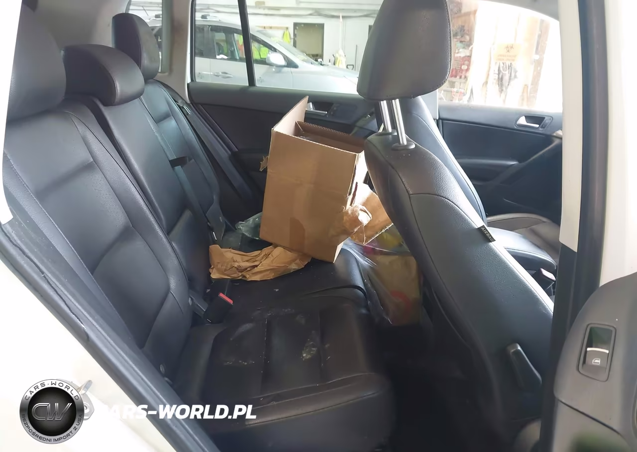 2016 Volkswagen Tiguan Se VIN:WVGBV7AX1GW561471 - 8