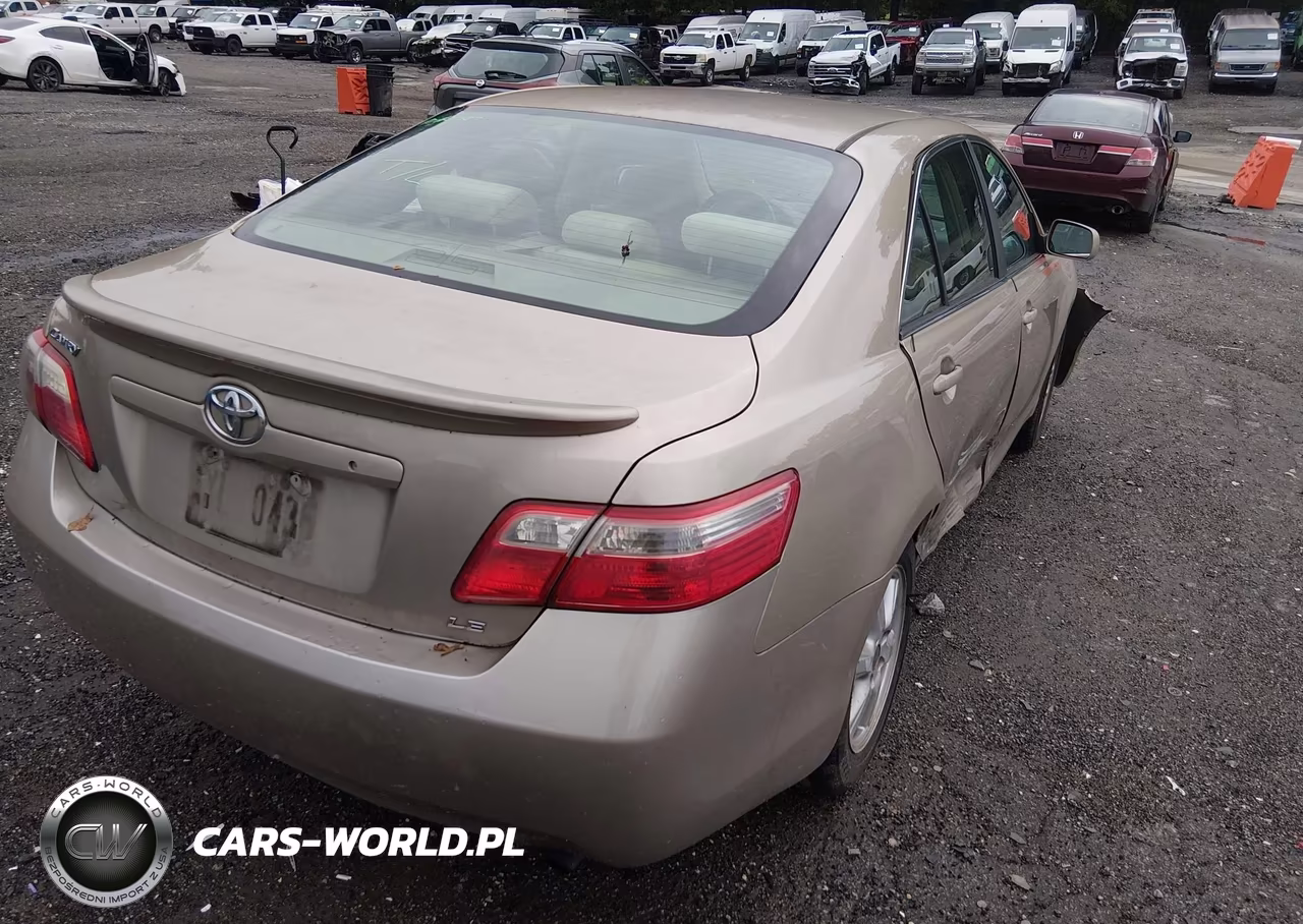 2007 Toyota Camry Le VIN:4T4BE46K77R004111 - 4