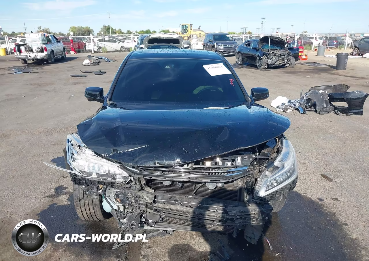 2016 Honda Accord Touring VIN:1HGCR3F90GA004565 - 12