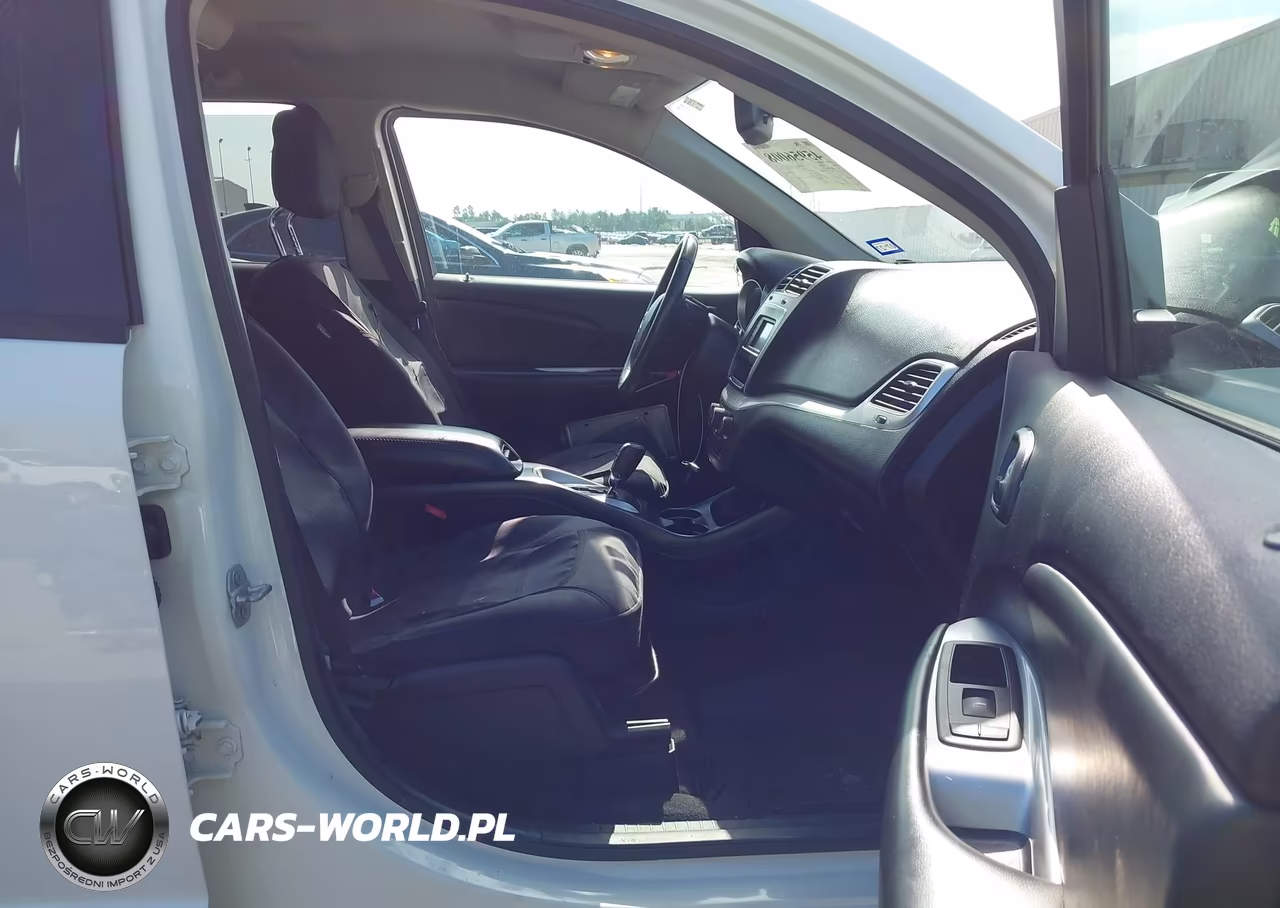 2019 Dodge Journey Se VIN:3C4PDCBB9KT718302 - 5
