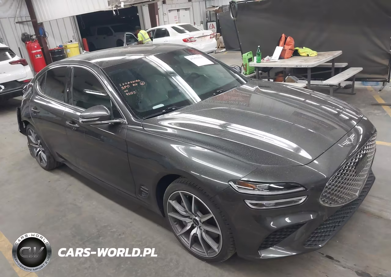 2024 Genesis G70 2.5T Rwd