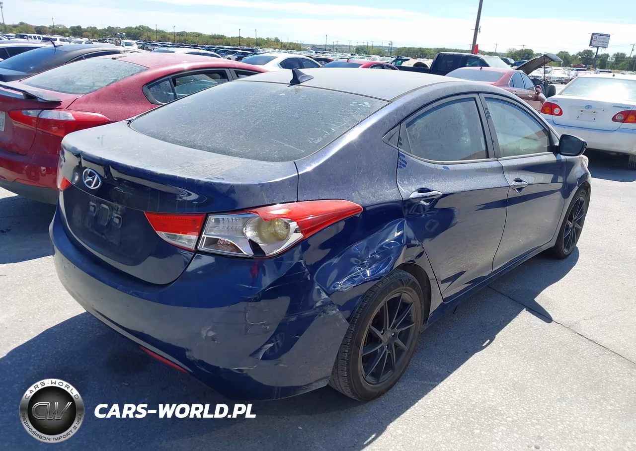 2013 Hyundai Elantra Gls VIN:KMHDH4AE6DU492054 - 4