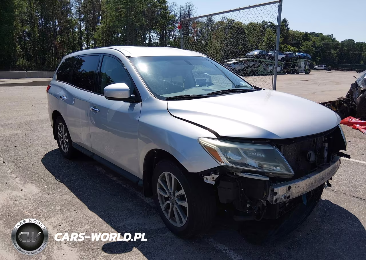 2015 Nissan Pathfinder S
