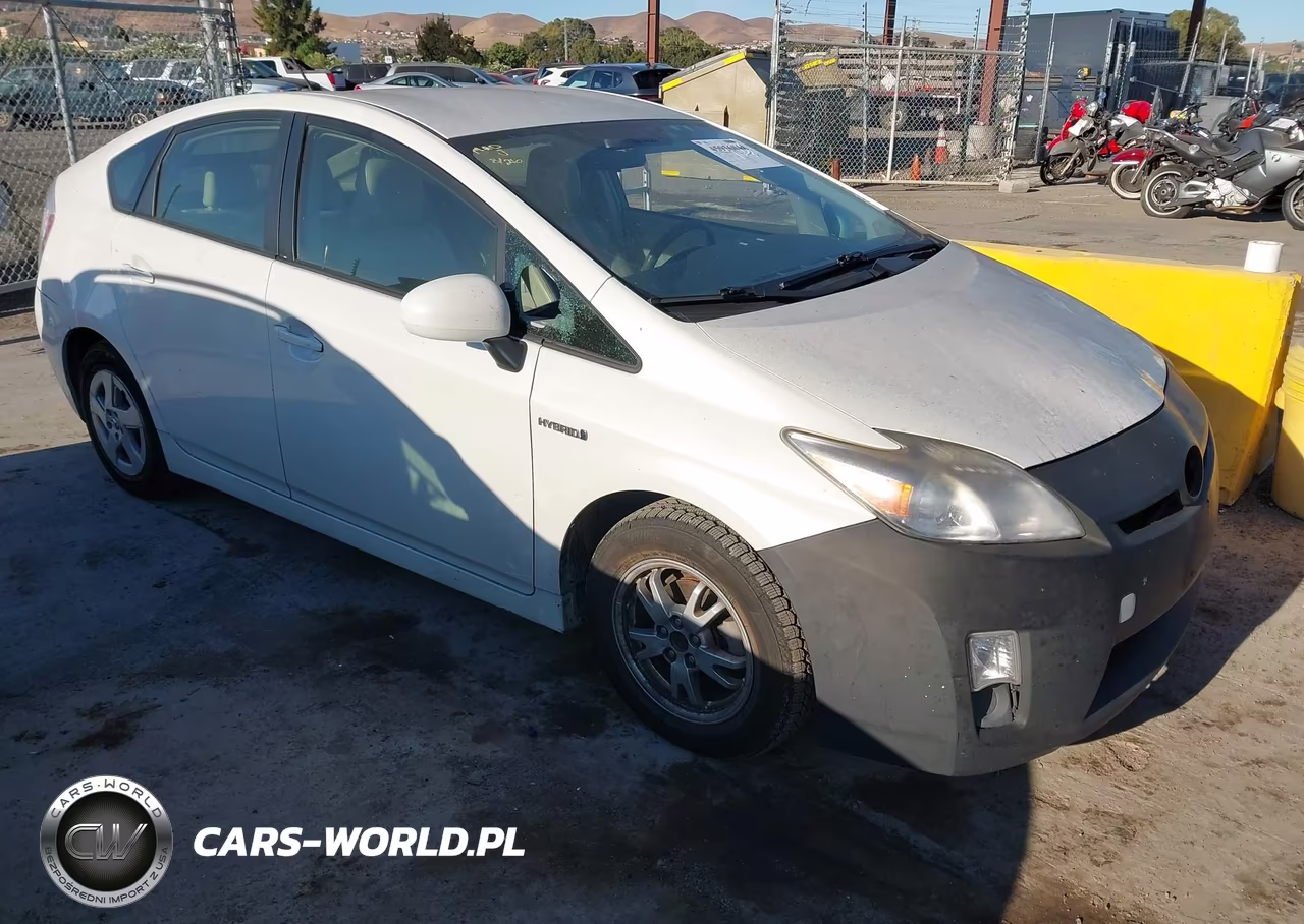 2011 Toyota Prius Two – zdjęcie 1 z 16