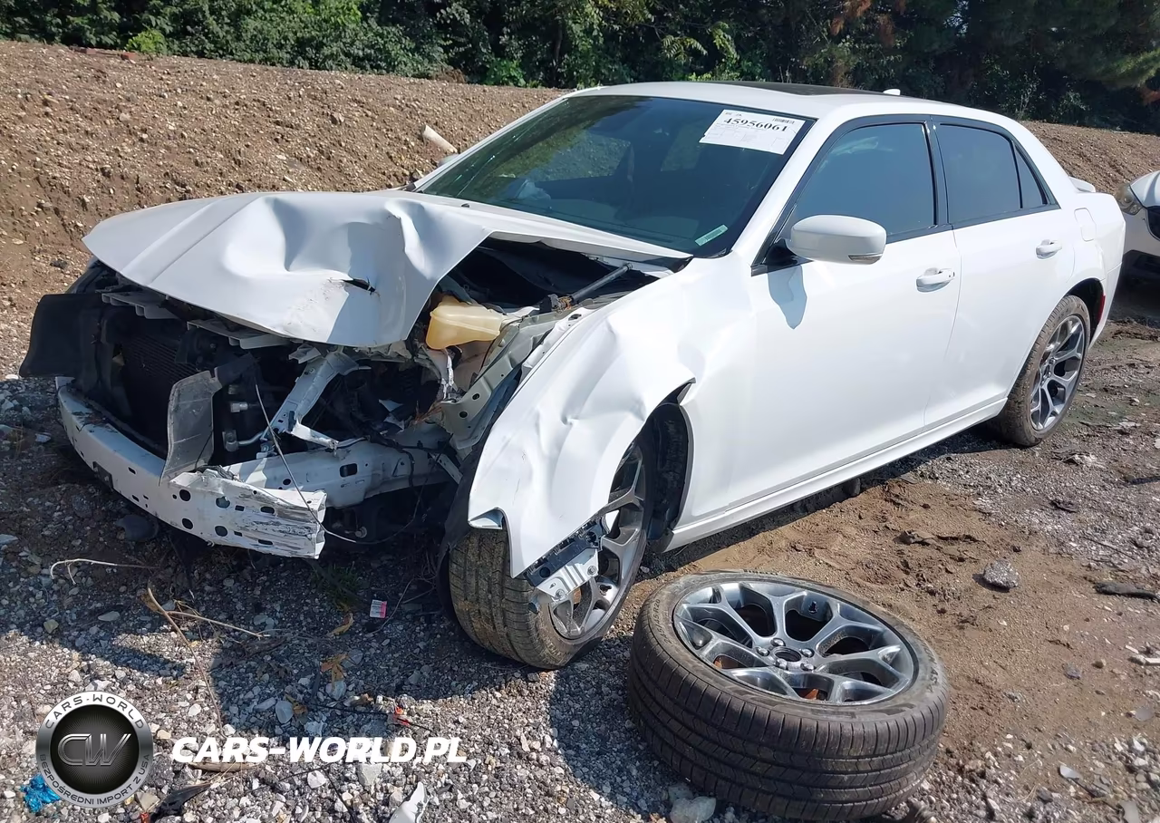 2018 Chrysler 300 VIN:2C3CCABG6JH117684 - 2