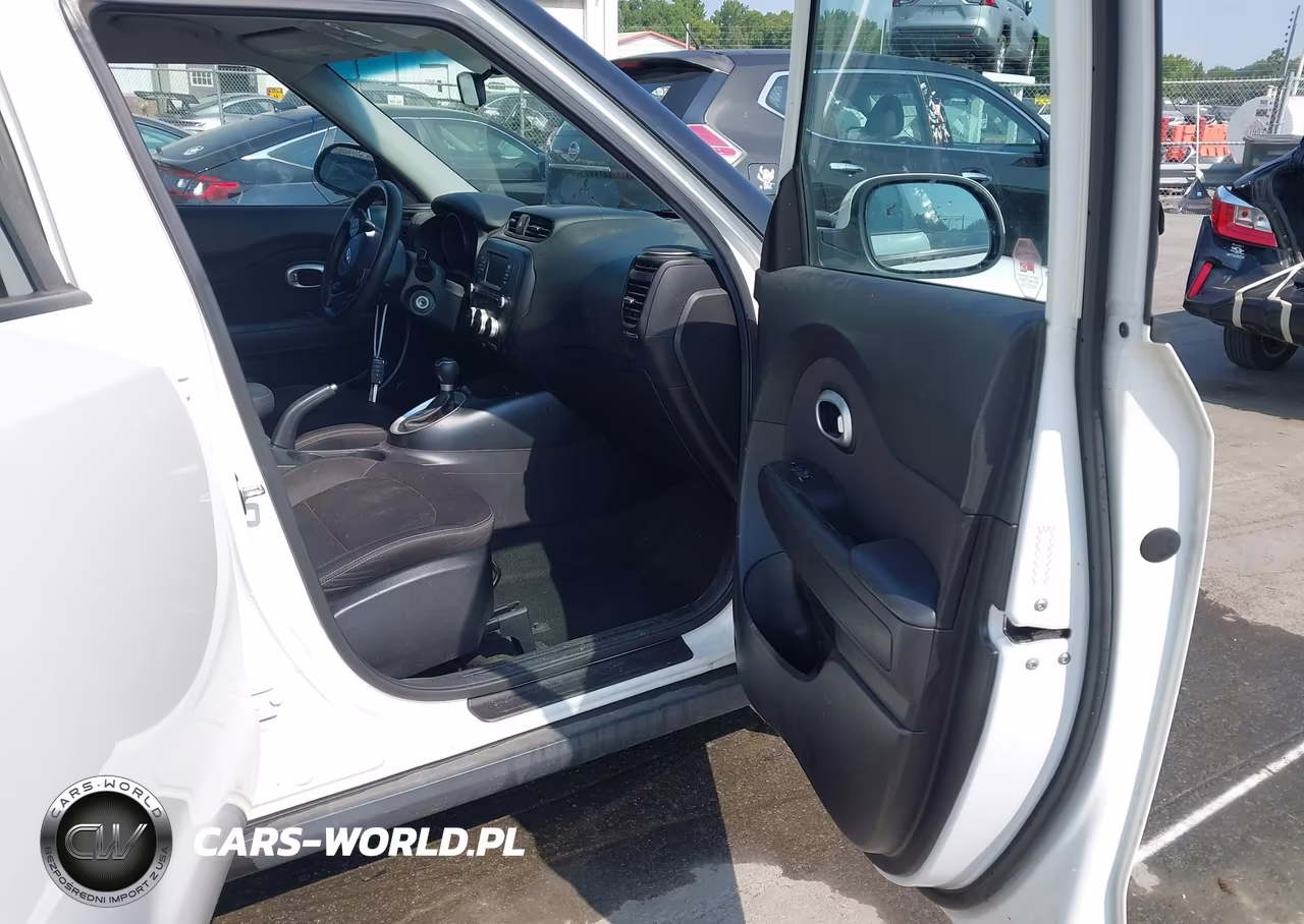 2018 Kia Soul VIN:KNDJN2A22J7523188 - 5
