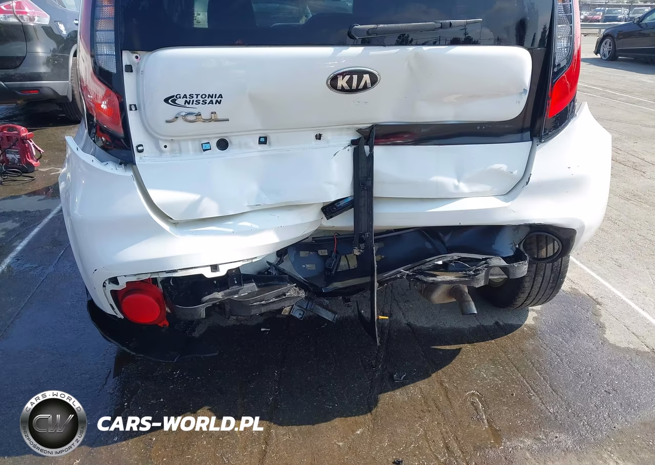 2018 Kia Soul VIN:KNDJN2A22J7523188 - 6