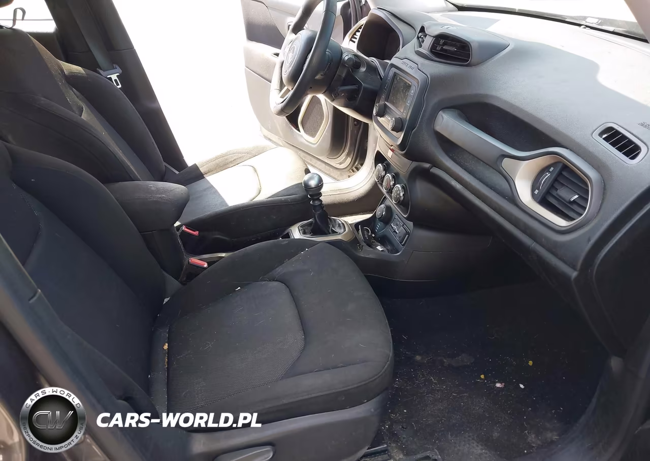 2016 Jeep Renegade Sport VIN:ZACCJBAW1GPC51042 - 5