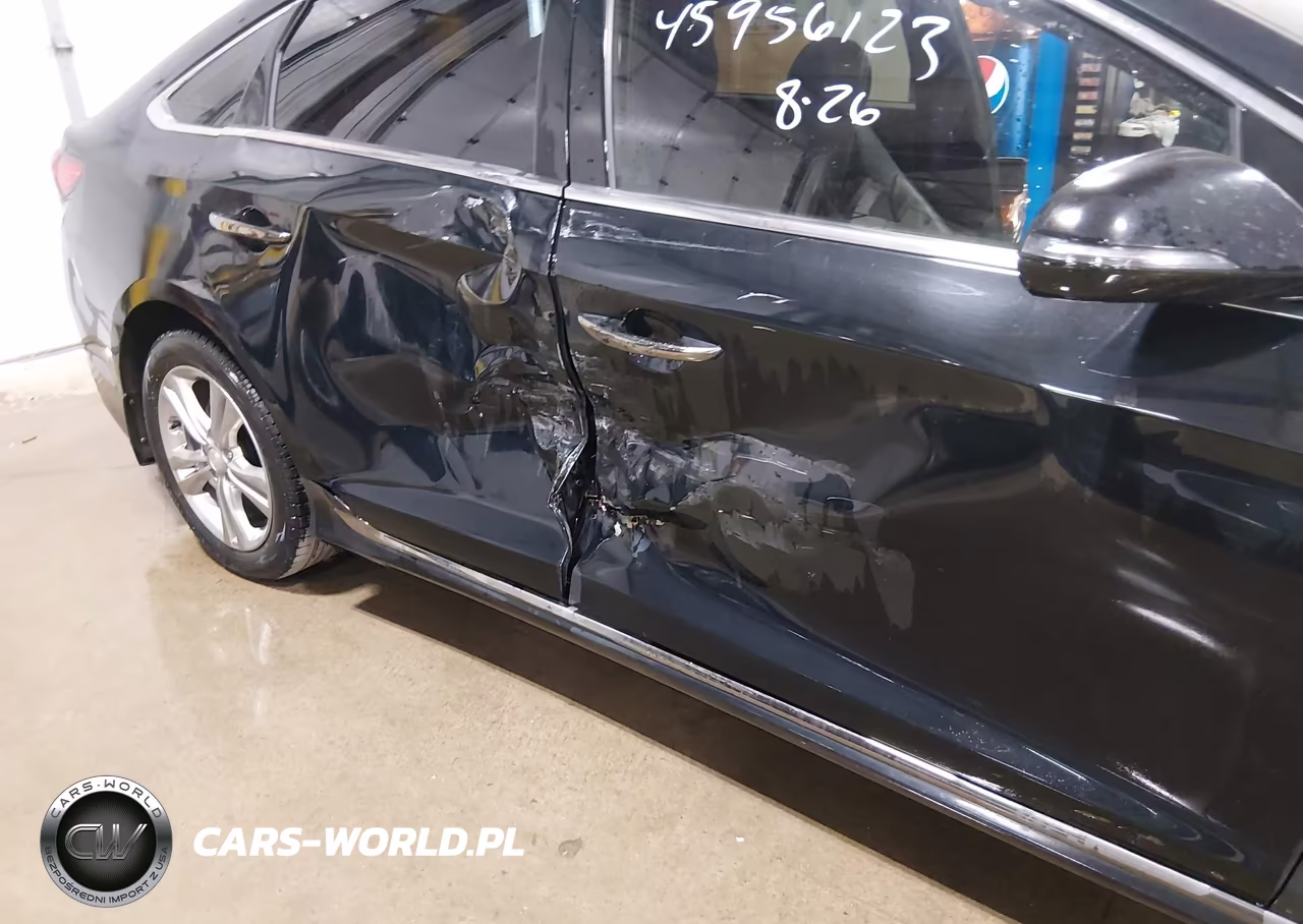 2018 Hyundai Sonata Sport VIN:5NPE34AF1JH672550 - 6