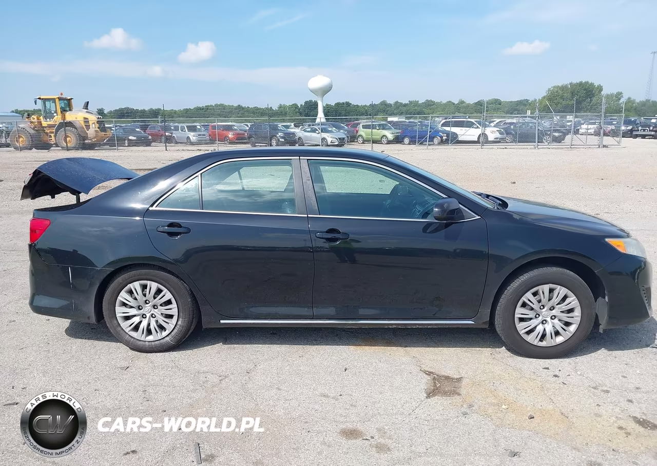 2013 Toyota Camry Le VIN:4T4BF1FK5DR299796 - 14
