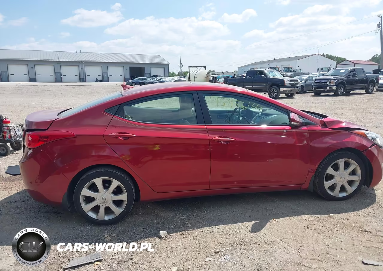 2013 Hyundai Elantra Limited VIN:5NPDH4AE4DH286696 - 13