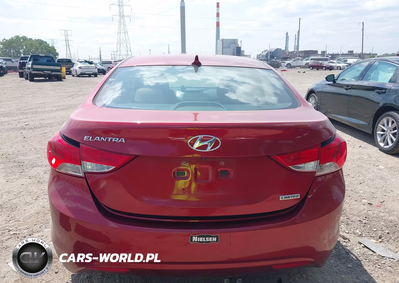 2013 Hyundai Elantra Limited VIN:5NPDH4AE4DH286696 - 16