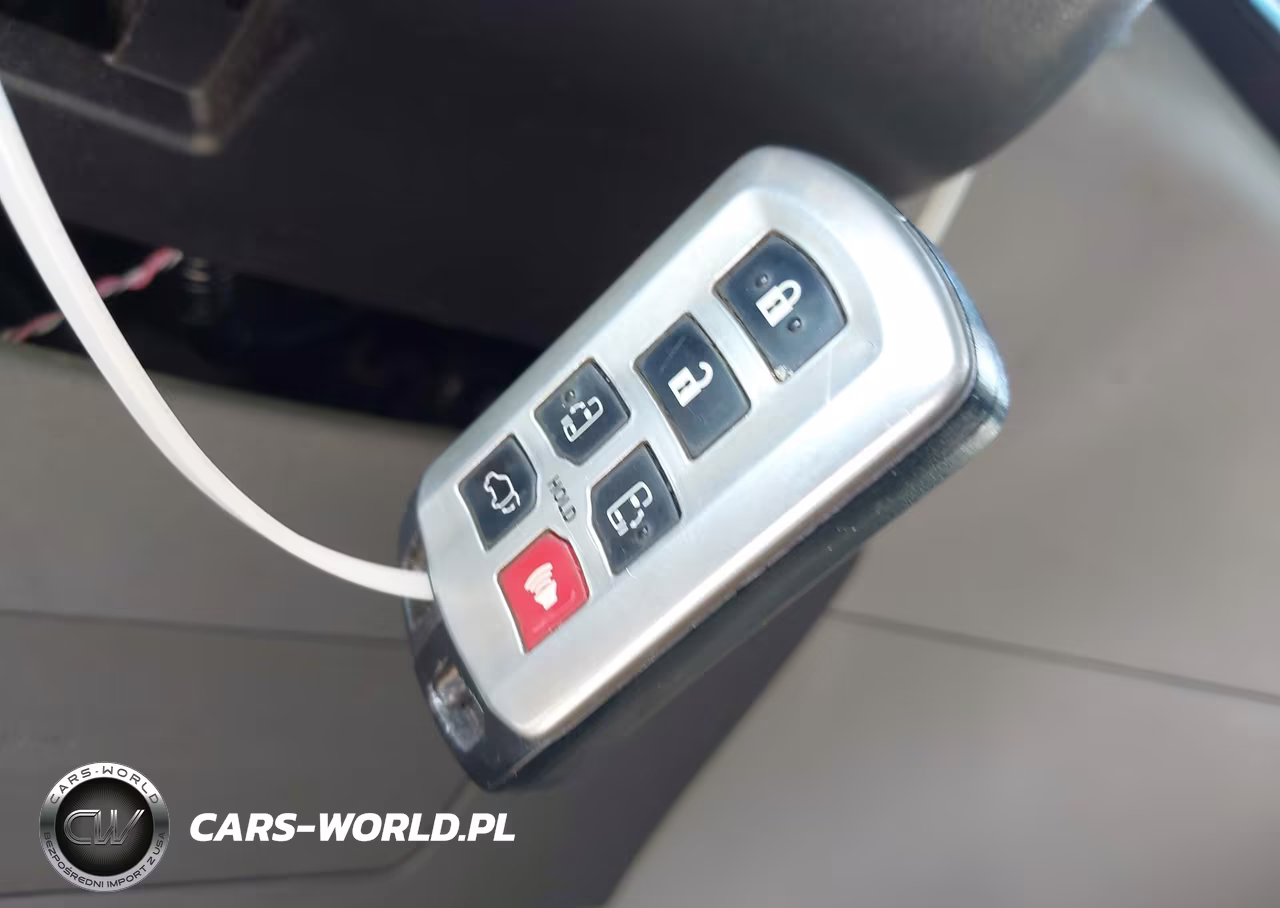 2016 Toyota Sienna Xle 8 Passenger VIN:5TDYK3DC3GS729264 - 11