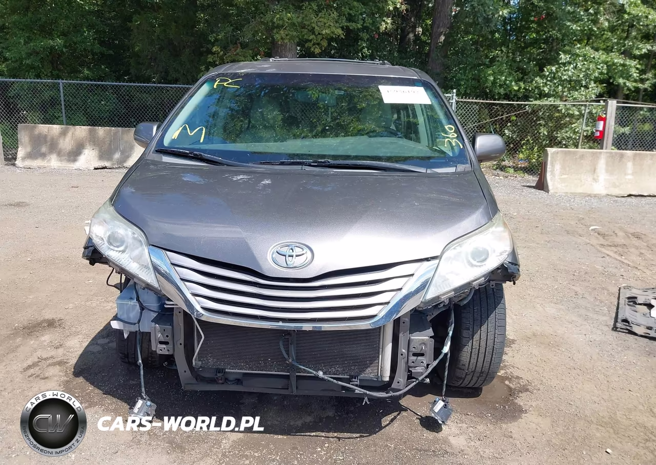 2016 Toyota Sienna Xle 8 Passenger VIN:5TDYK3DC3GS729264 - 13