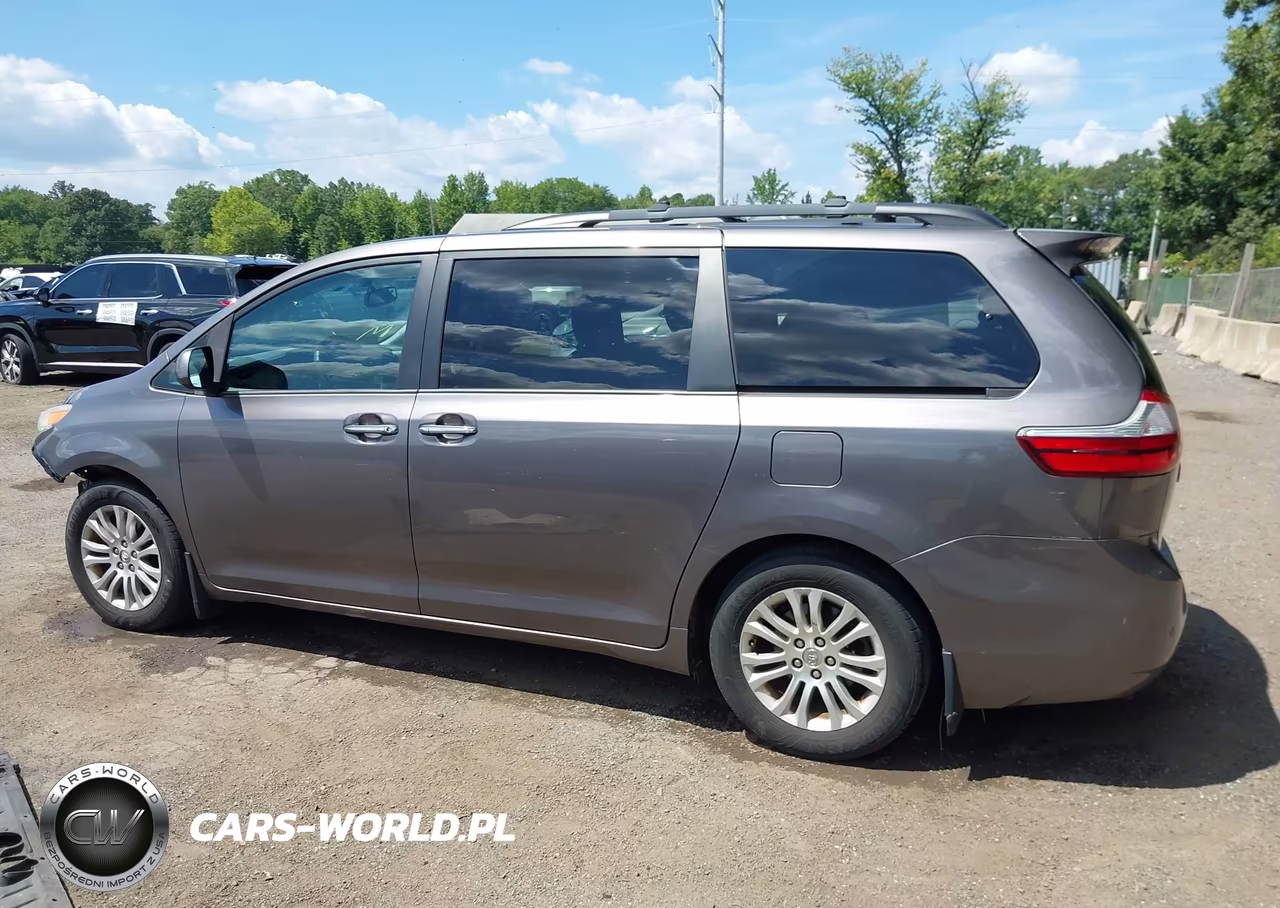 2016 Toyota Sienna Xle 8 Passenger VIN:5TDYK3DC3GS729264 - 15