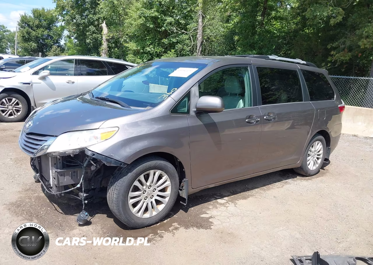 2016 Toyota Sienna Xle 8 Passenger VIN:5TDYK3DC3GS729264 - 2