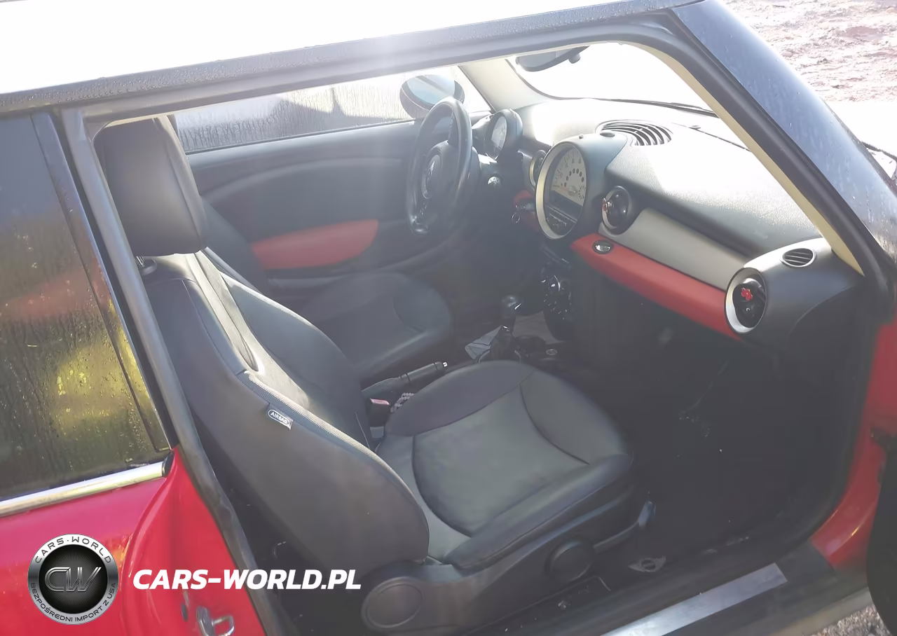 2012 Mini Cooper VIN:WMWSU3C5XCT256068 - 5