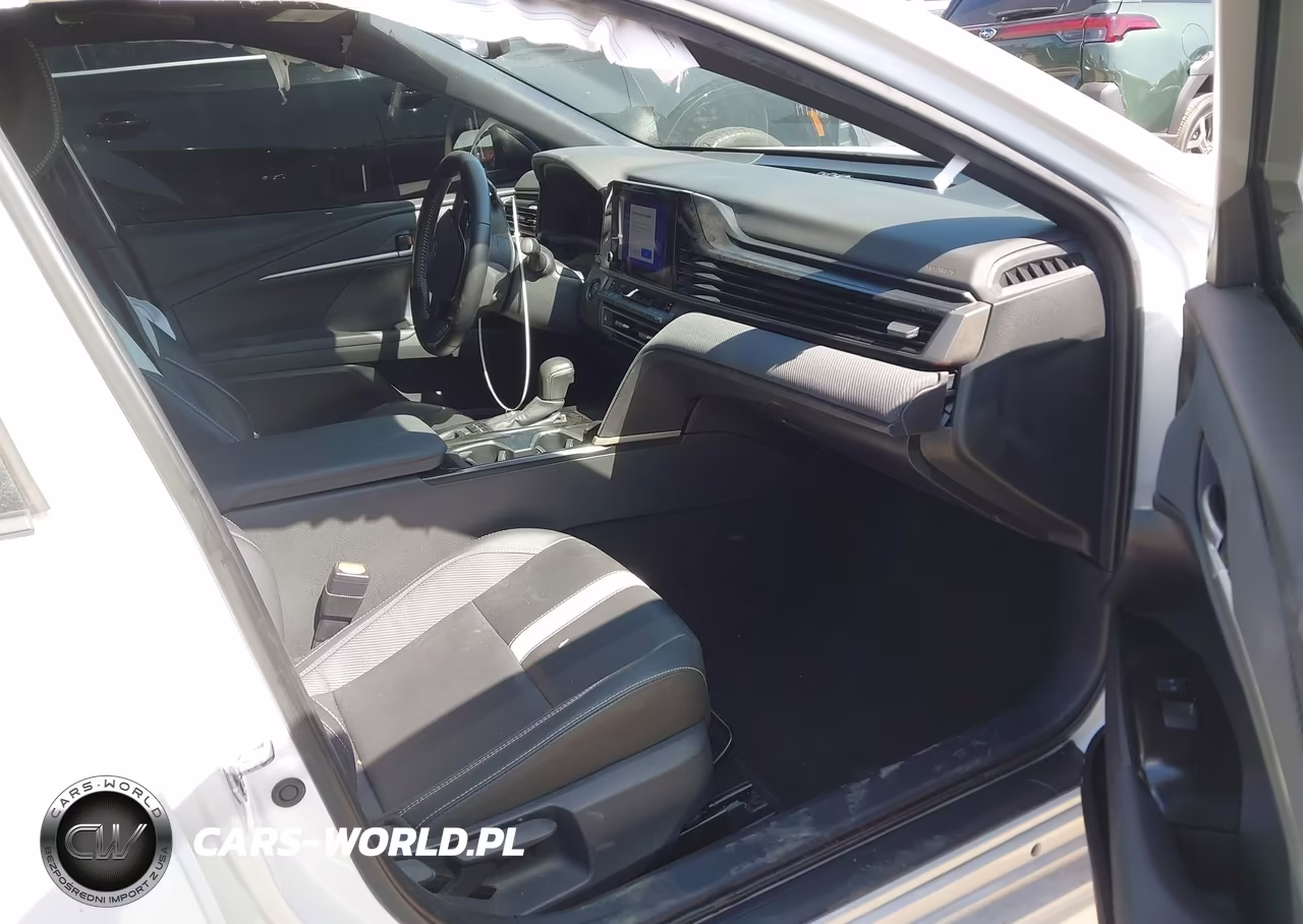 2025 Toyota Camry Se VIN:4T1DAACK3SU519827 - 5
