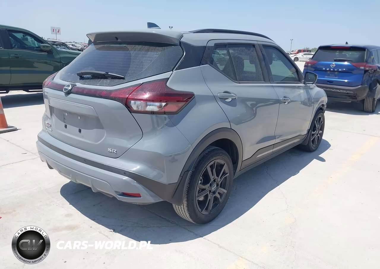2023 Nissan Kicks Sr Xtronic Cvt VIN:3N1CP5DV5PL469418 - 4