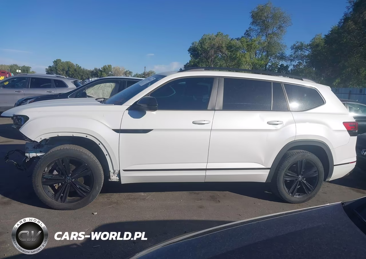 2023 Volkswagen Atlas 3.6L V6 Sel R-Line Black VIN:1V2SR2CA6PC513145 - 15