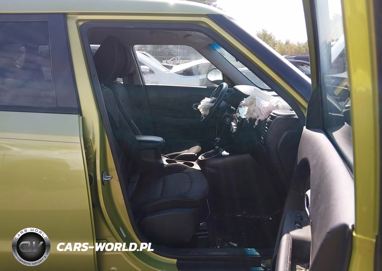 2015 Kia Soul + VIN:KNDJP3A54F7794111 - 5