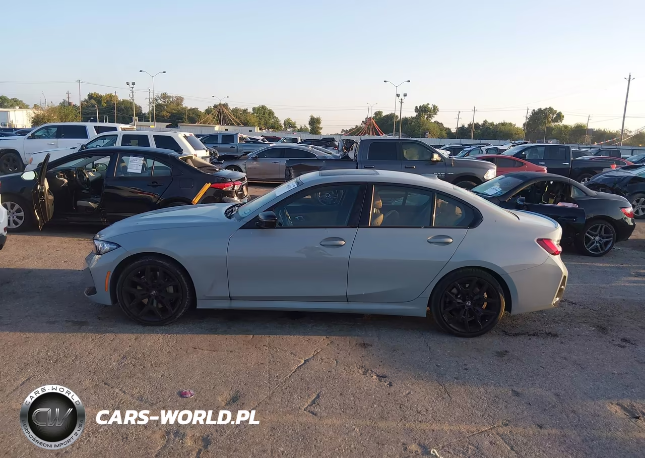 2025 BMW 330I VIN:3MW69CW01S8F22442 - 14