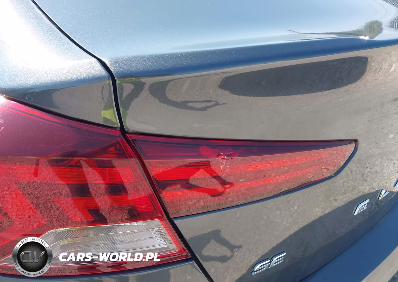 2020 Hyundai Elantra Se VIN:5NPD74LF5LH603179 - 13