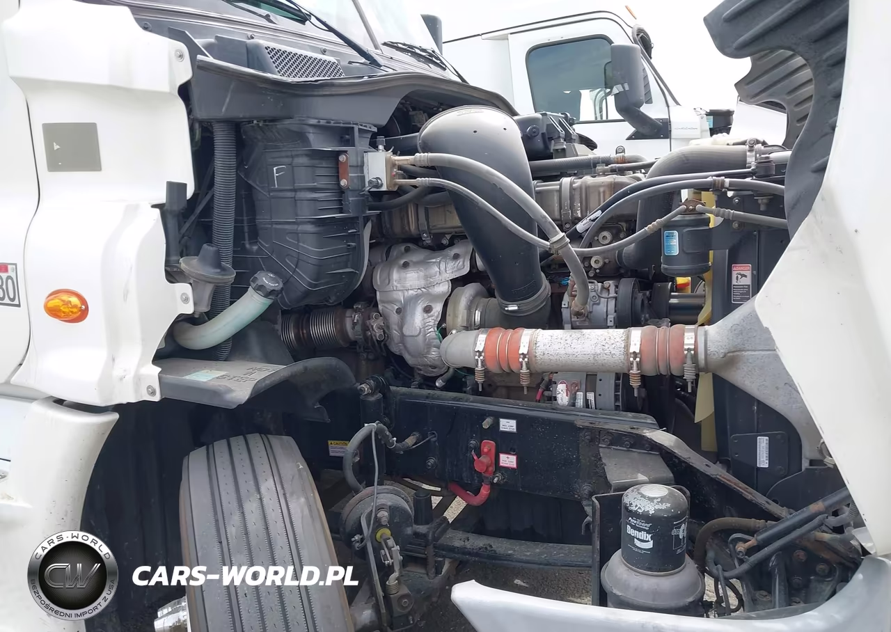 2017 Freightliner Cascadia 125 VIN:1FUJGLDR6HLJG1932 - 18