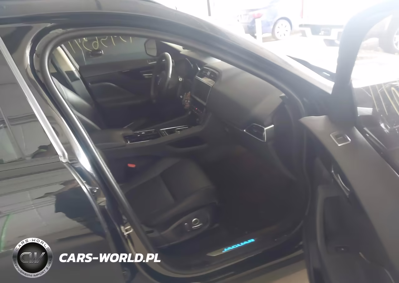 2020 Jaguar F-Pace Premium P250 Awd Automatic VIN:SADCJ2FX7LA647766 - 5