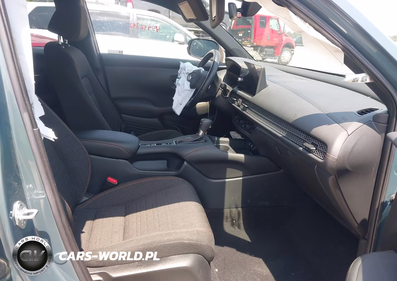 2026 Honda Hr-V 2Wd Sport VIN:3CZRZ1H57TM701424 - 5
