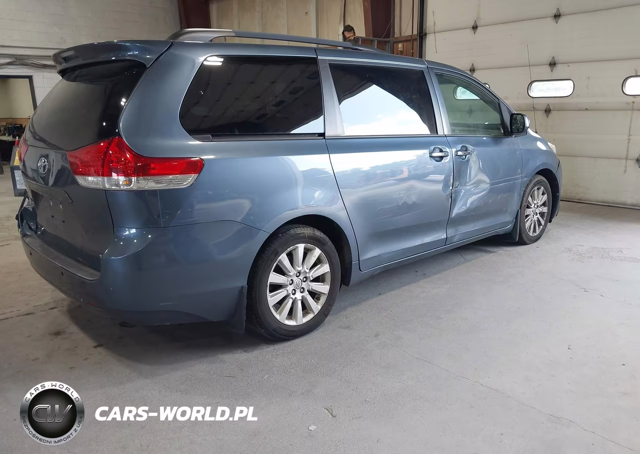 2013 Toyota Sienna Xle 7 Passenger VIN:5TDDK3DC0DS056248 - 4