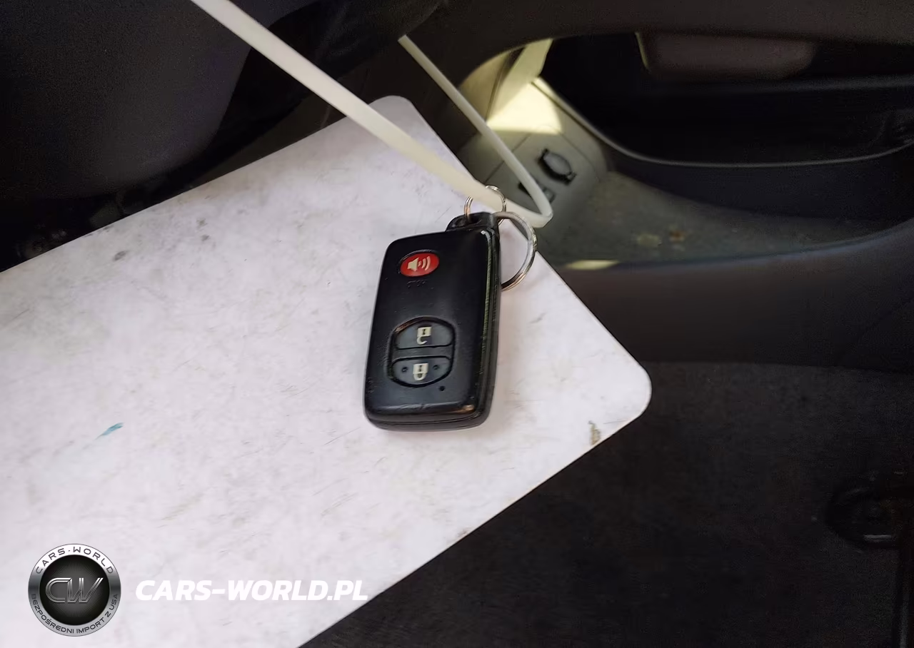 2010 Toyota Prius Iv VIN:JTDKN3DUXA0145332 - 11