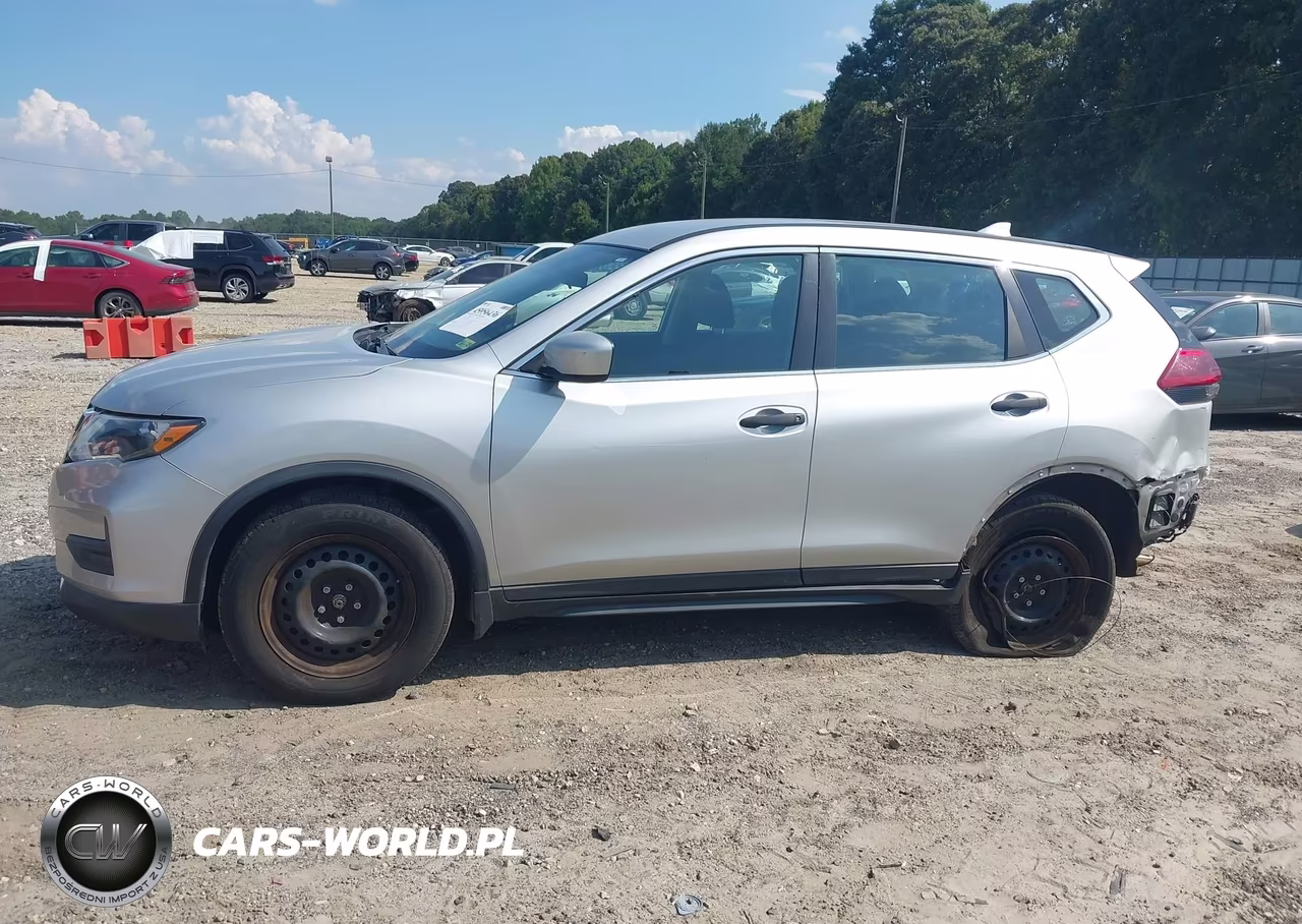 2019 Nissan Rogue S VIN:5N1AT2MV0KC786053 - 15