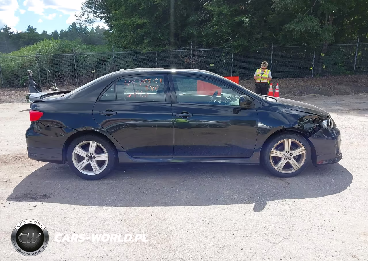 2013 Toyota Corolla S VIN:2T1BU4EE9DC986696 - 13