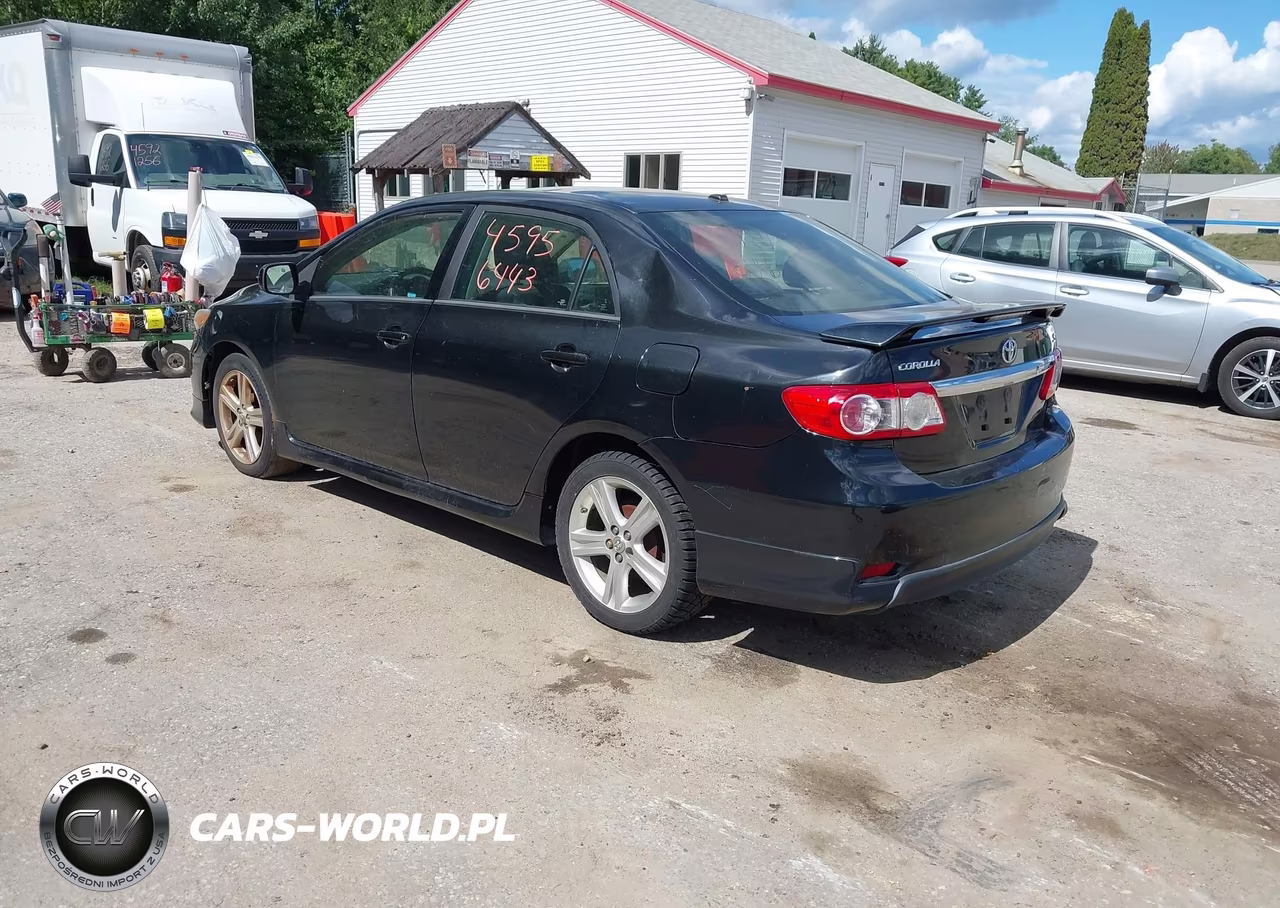 2013 Toyota Corolla S VIN:2T1BU4EE9DC986696 - 3