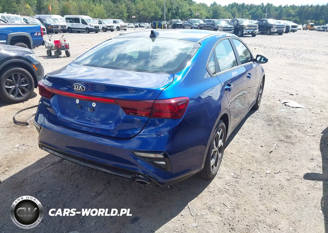 2021 Kia Forte Lxs VIN:3KPF24AD8ME289963 - 4