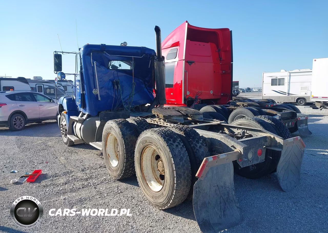 2003 Freightliner Conventional Fld112 VIN:1FUJACASX3LK80752 - 3