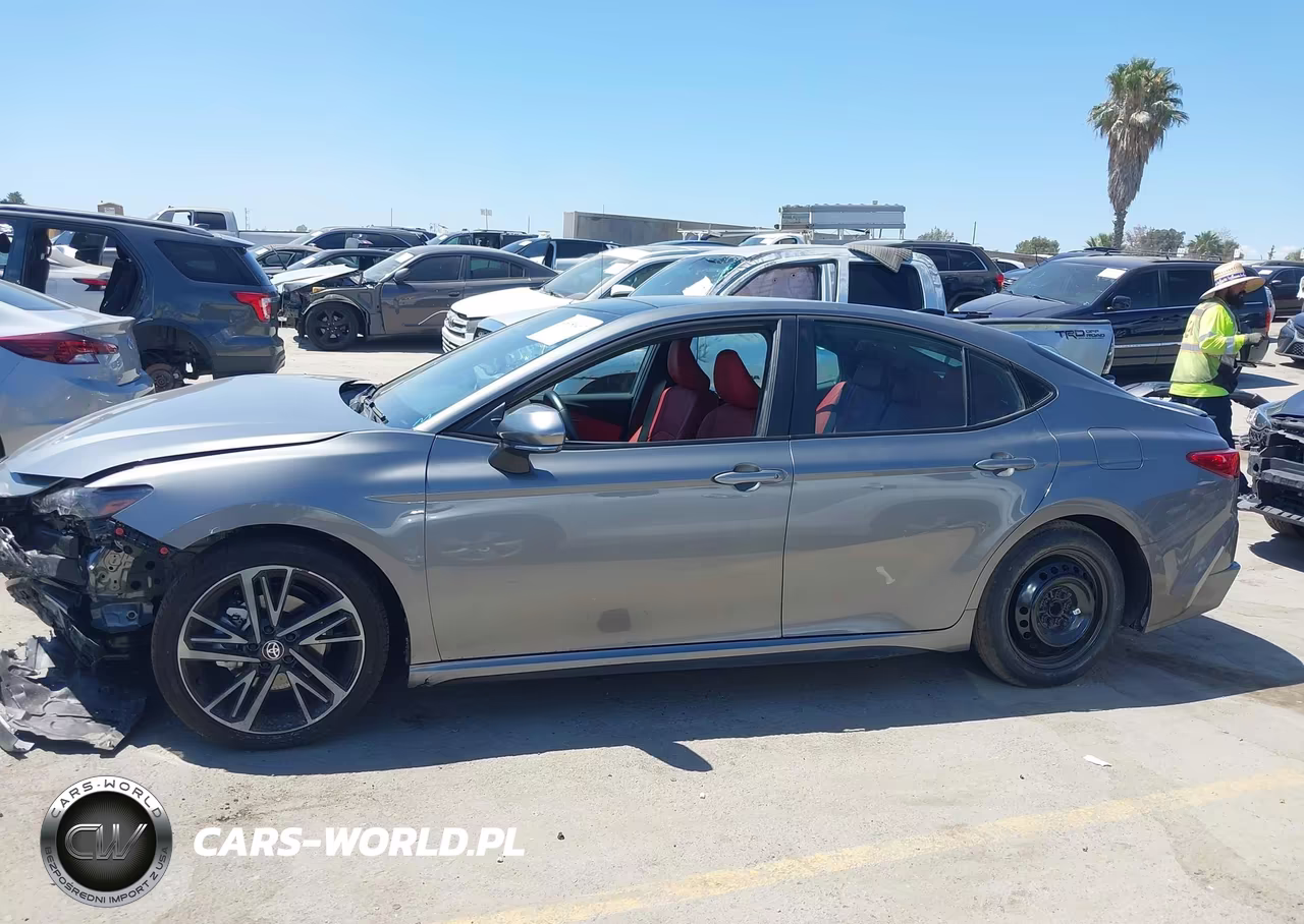 2026 Toyota Camry Xse VIN:4T1DAACK9TU278275 - 14