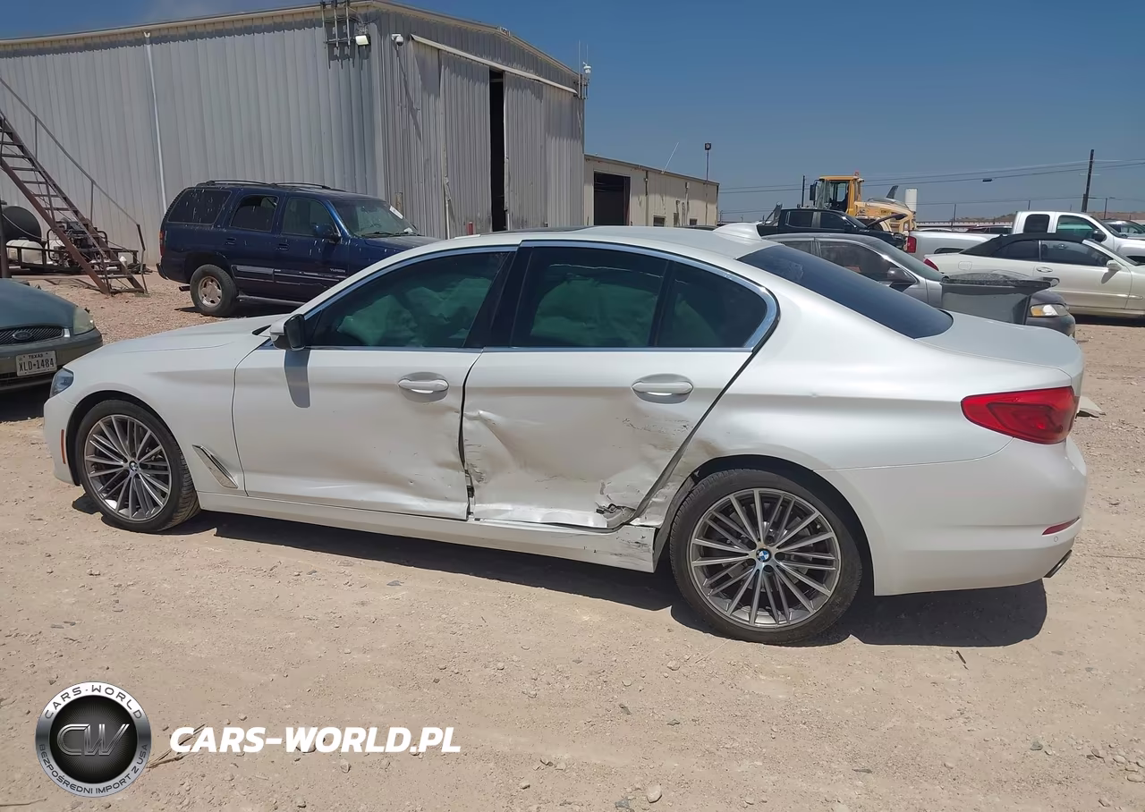 2019 BMW 540I VIN:WBAJE5C59KWW10485 - 14