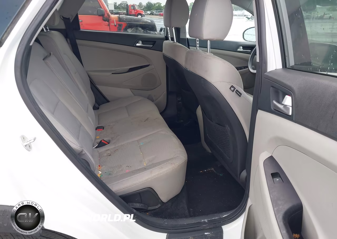 2021 Hyundai Tucson Value VIN:KM8J33A43MU354328 - 8