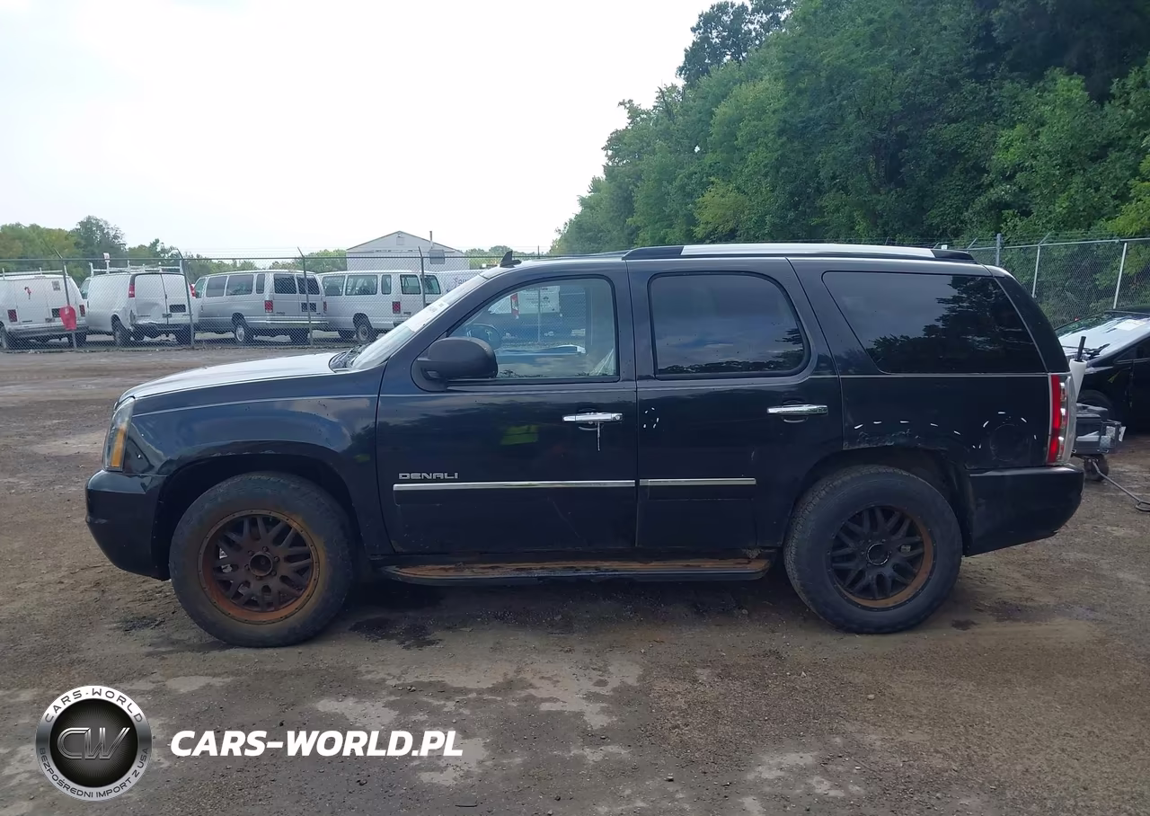 2011 GMC Yukon Denali VIN:1GKS2EEF3BR331140 - 13