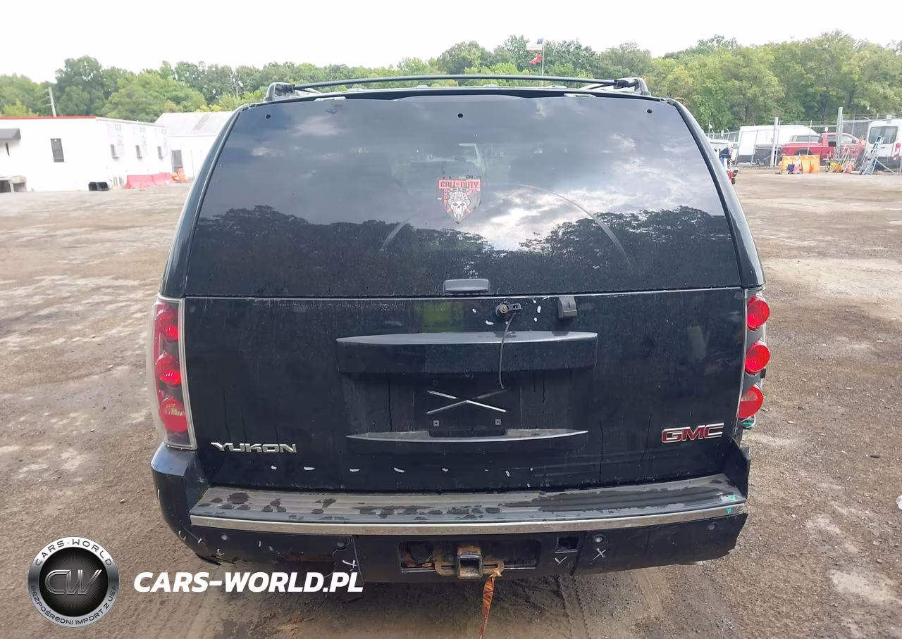 2011 GMC Yukon Denali VIN:1GKS2EEF3BR331140 - 15