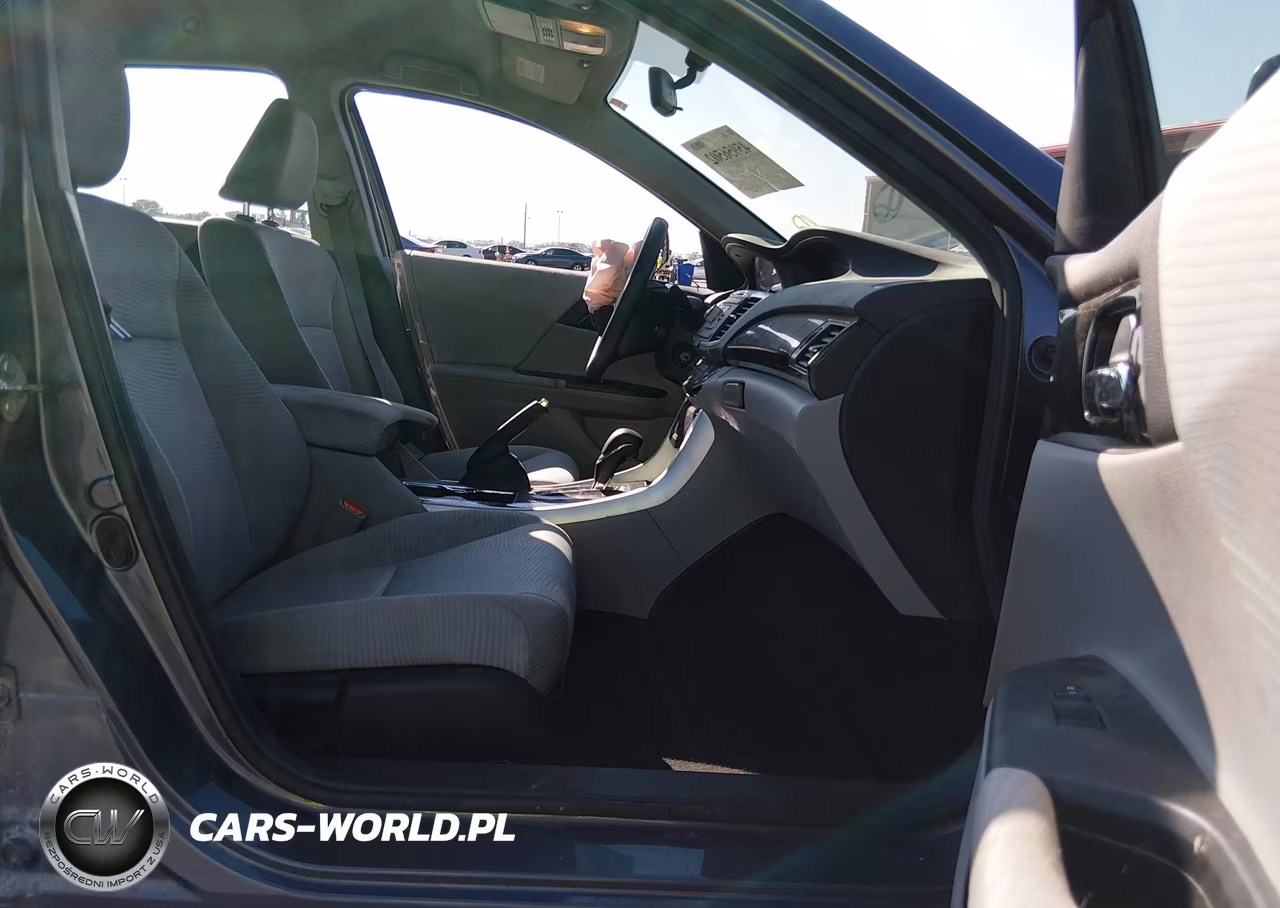 2016 Honda Accord Lx VIN:1HGCR2F35GA069322 - 5