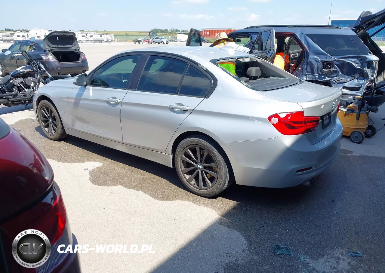 2017 BMW 320I VIN:WBA8E1G30HNU15986 - 3