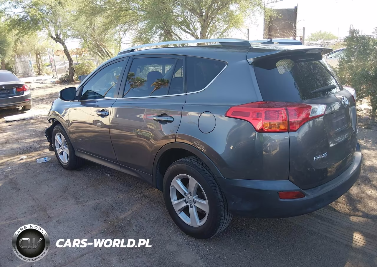 2014 Toyota Rav4 Xle VIN:2T3WFREVXEW120005 - 3