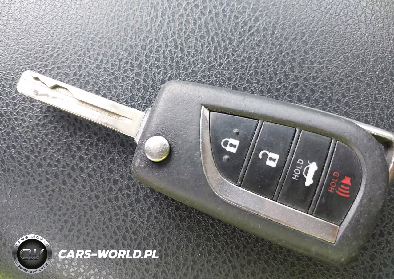 2018 Toyota Camry Se VIN:4T1B11HK0JU143229 - 11