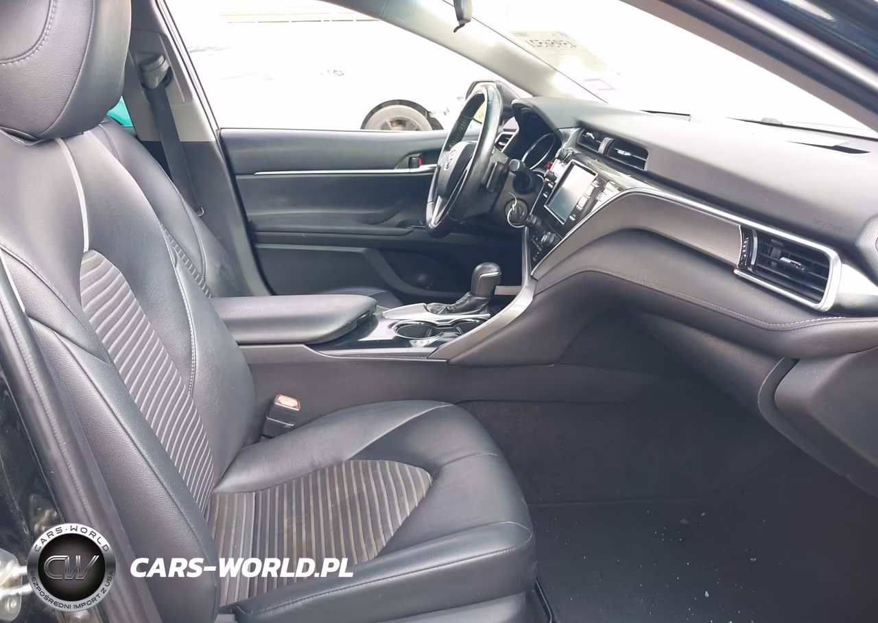 2018 Toyota Camry Se VIN:4T1B11HK0JU143229 - 5