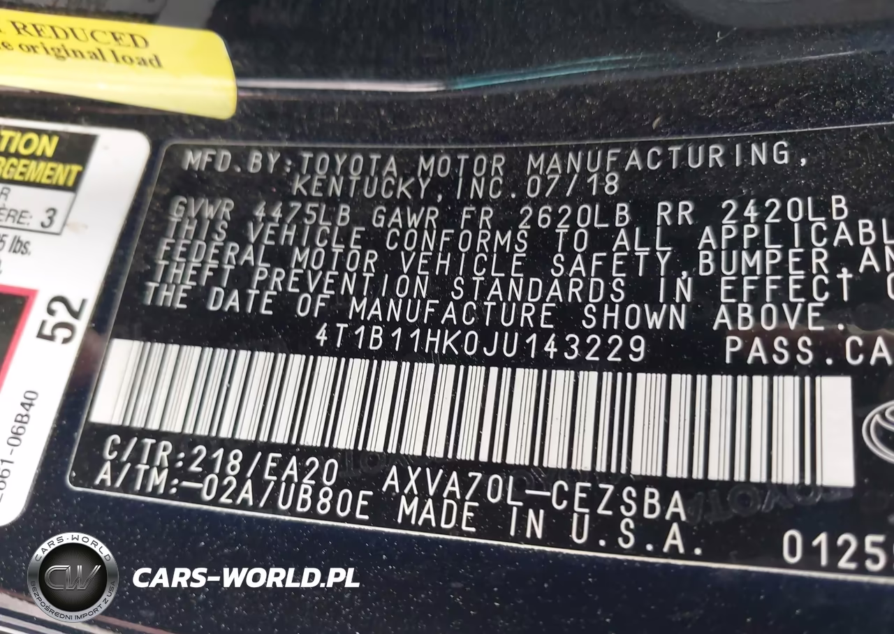 2018 Toyota Camry Se VIN:4T1B11HK0JU143229 - 9