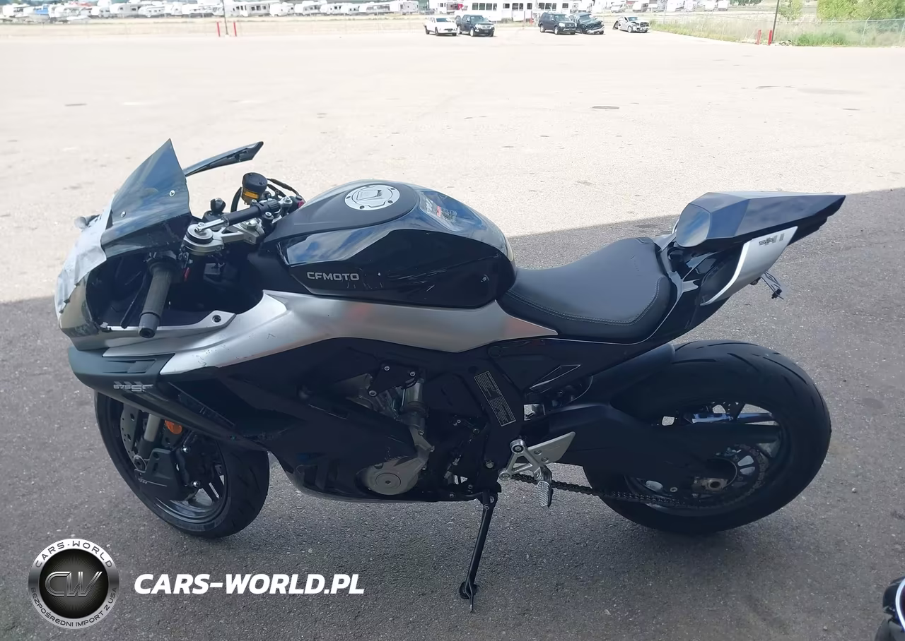 2025 Cf Moto 675Ss VIN:LCEPEVLPXS6003378 - 13