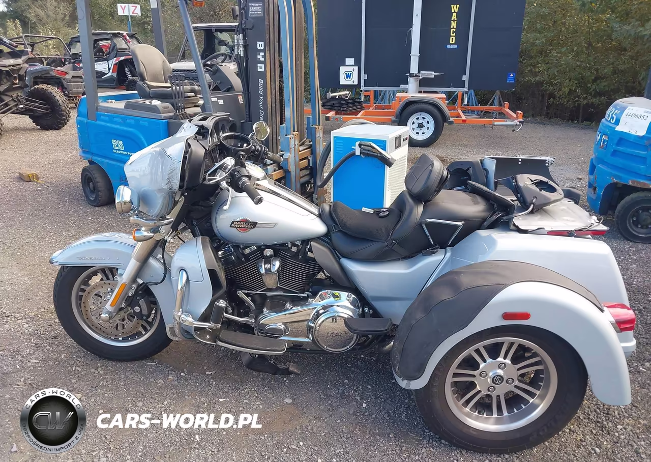 2023 Harley-Davidson Flhtcutg VIN:1HD1MAF15PB857197 - 13